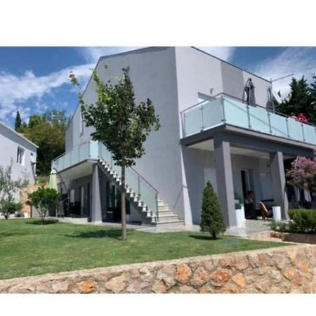 Apartmani Deluxe 야세니스 외부 사진